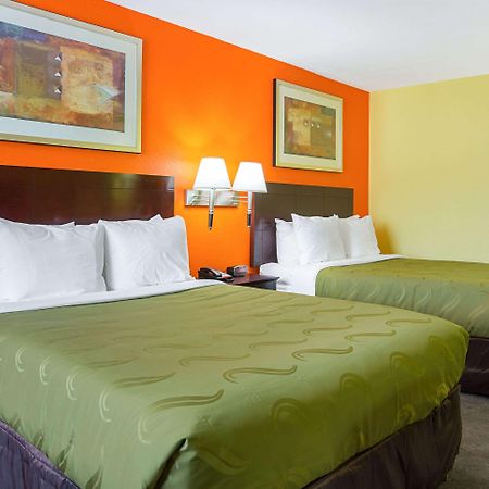 Quality Inn Carthage Eksteriør billede