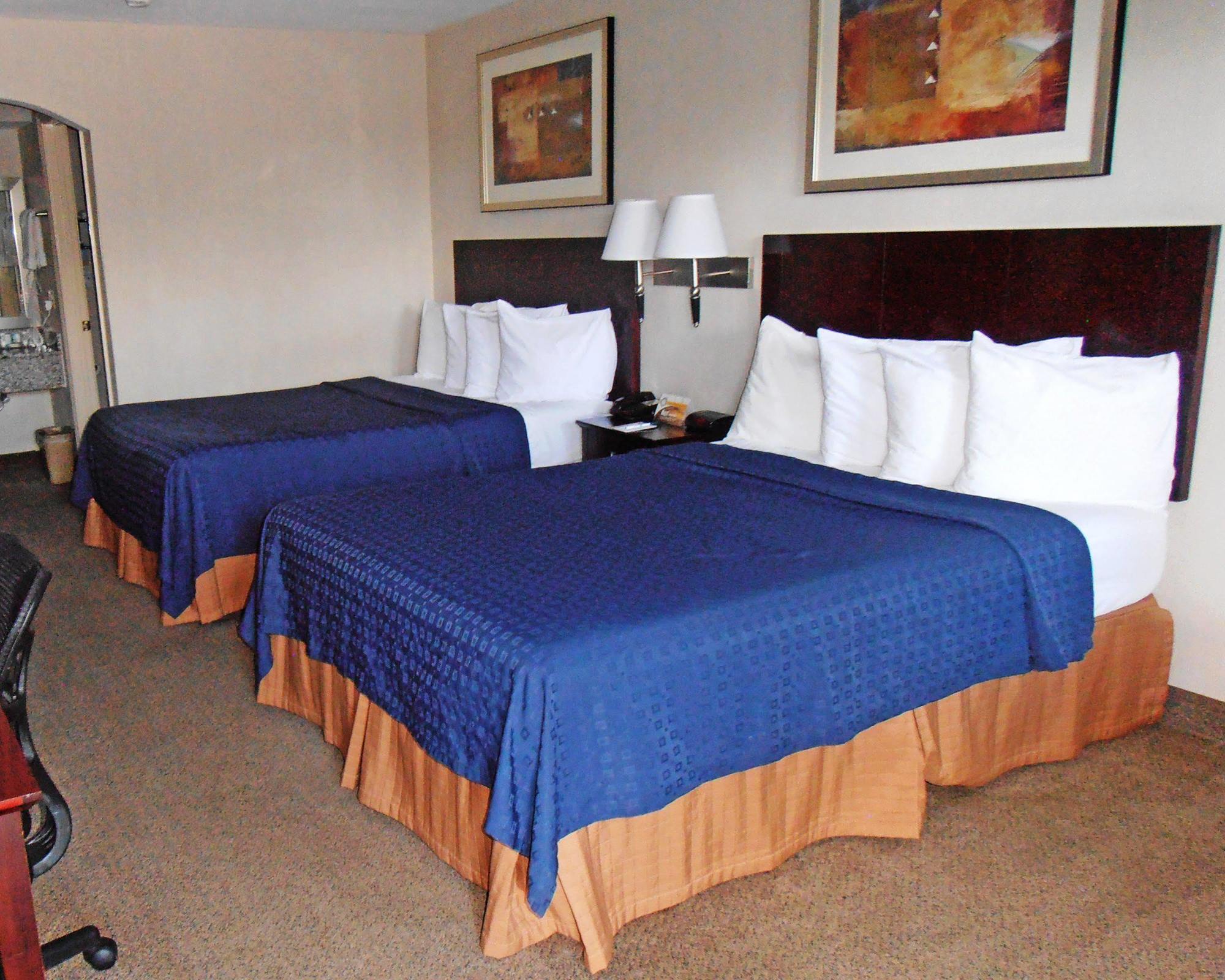 Quality Inn Carthage Eksteriør billede